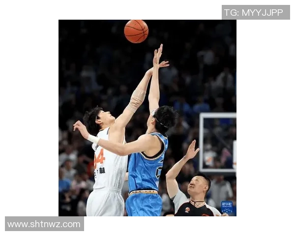 上海久事迎战北控强强对决引发球迷热议与期待